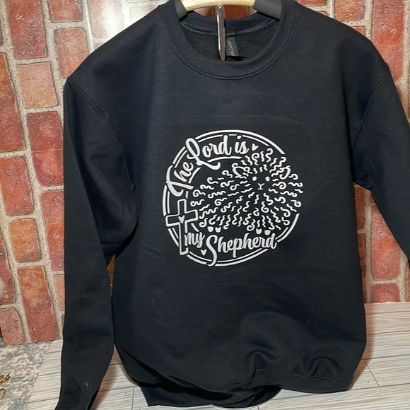 🆕Lord Is My Shepherd / Sweatshirt Crewneck / Holiday Christmas Sweater / Sheep - Picture 3 of 6
